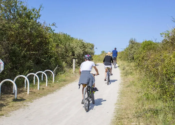 Confortable A 300 M De La Avec Parking Prive - Fr-1-788-45 Apartment *