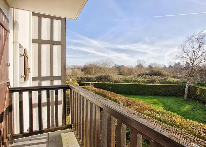 Confortable A 300 M De La Avec Parking Prive - Fr-1-788-45 Apartment